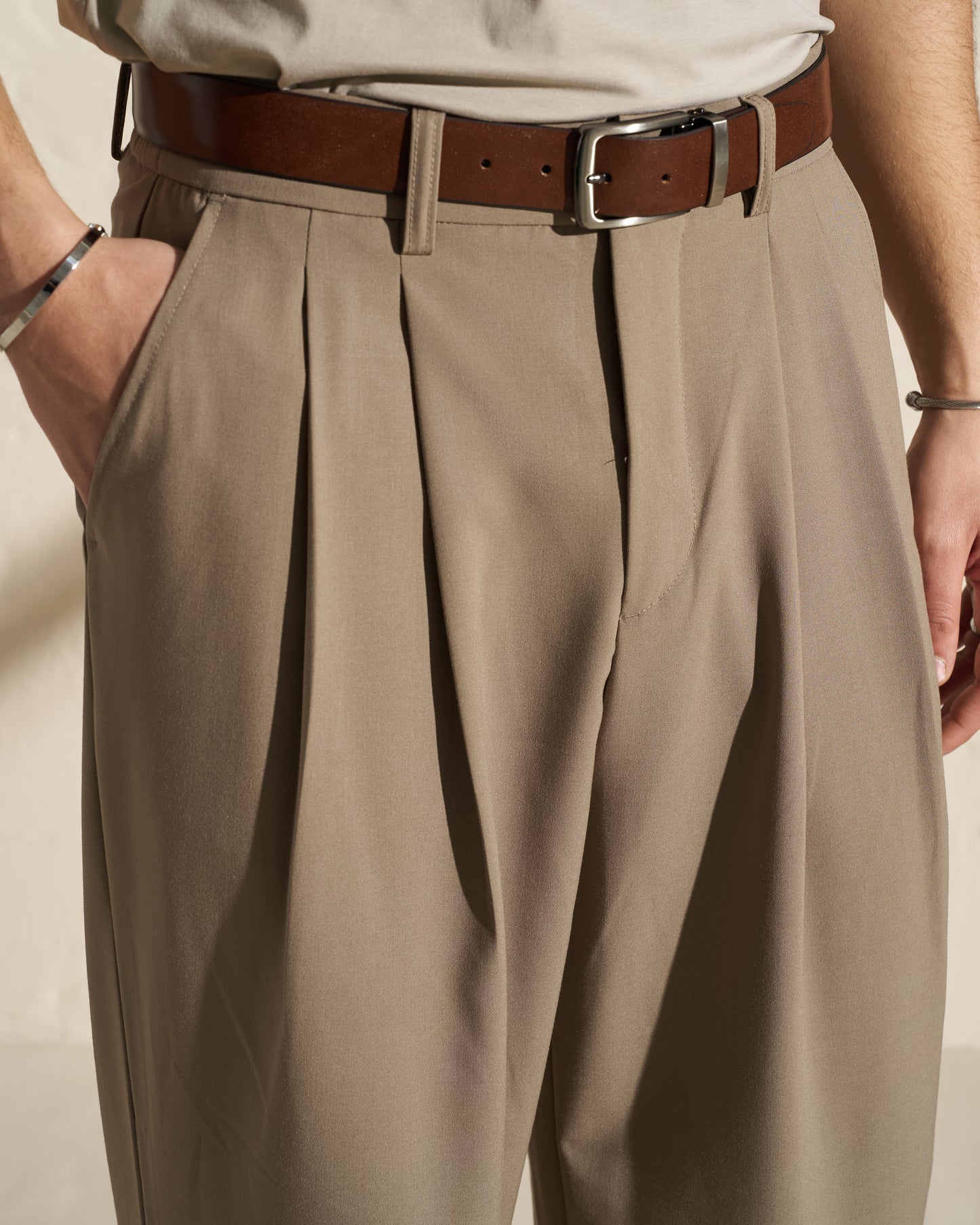 Tailored Pleated Trousers – Taupe