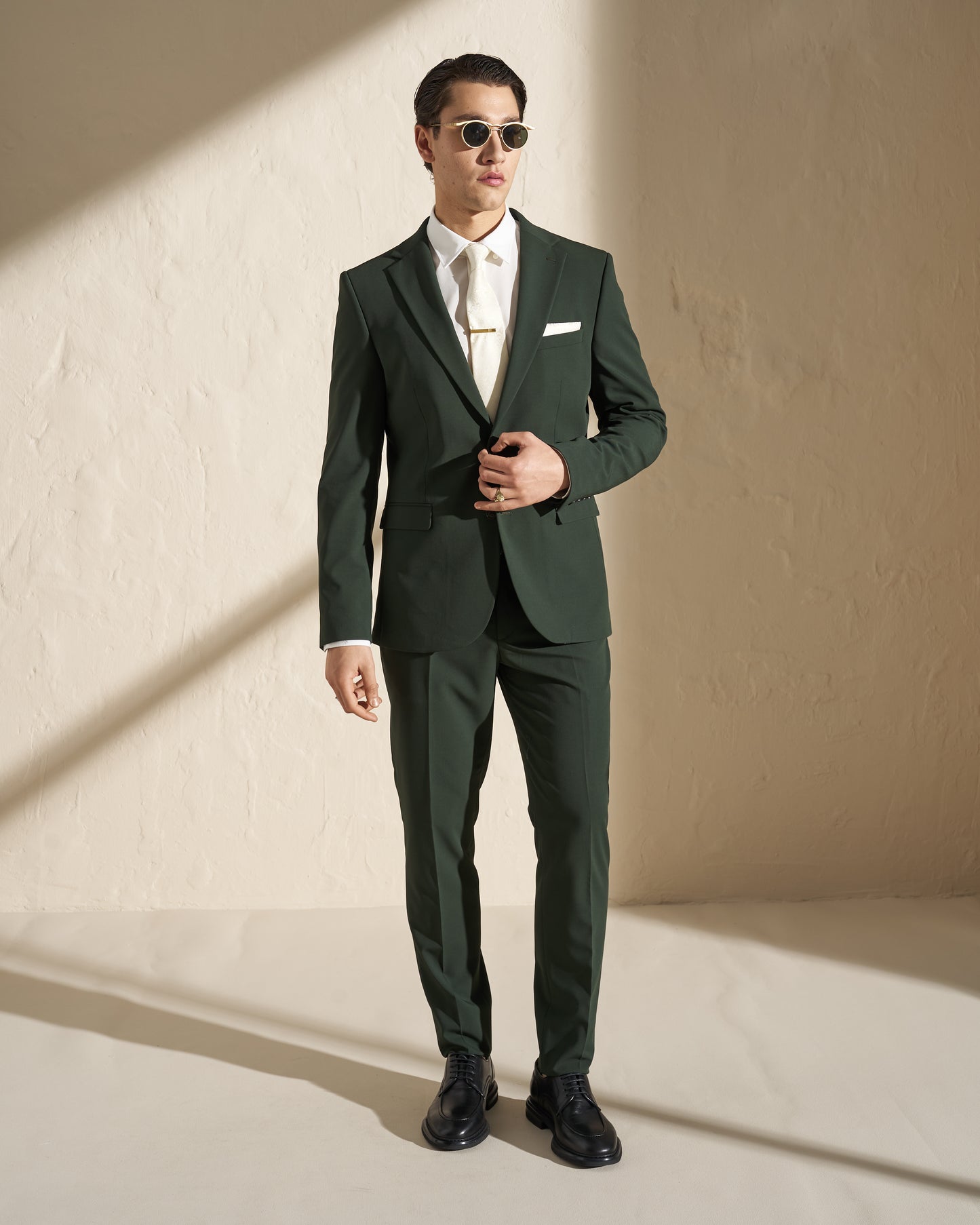 Men’s Three-Piece Suit – Dark Green