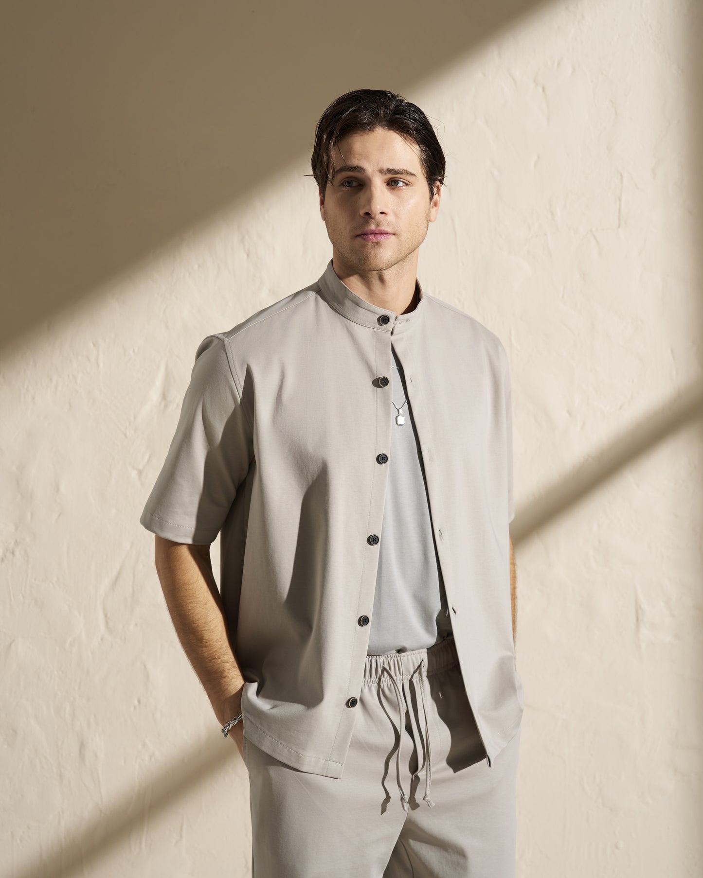 SHORT SLEEVE MAO SHIRT – SILVER GREEN