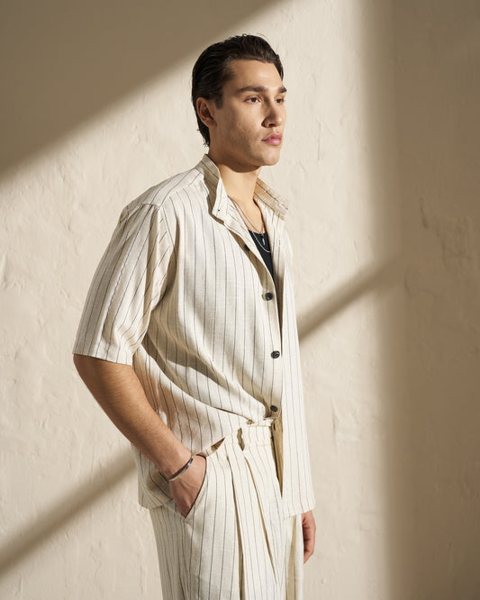 SHORT-SLEEVE STRIPED SHIRT