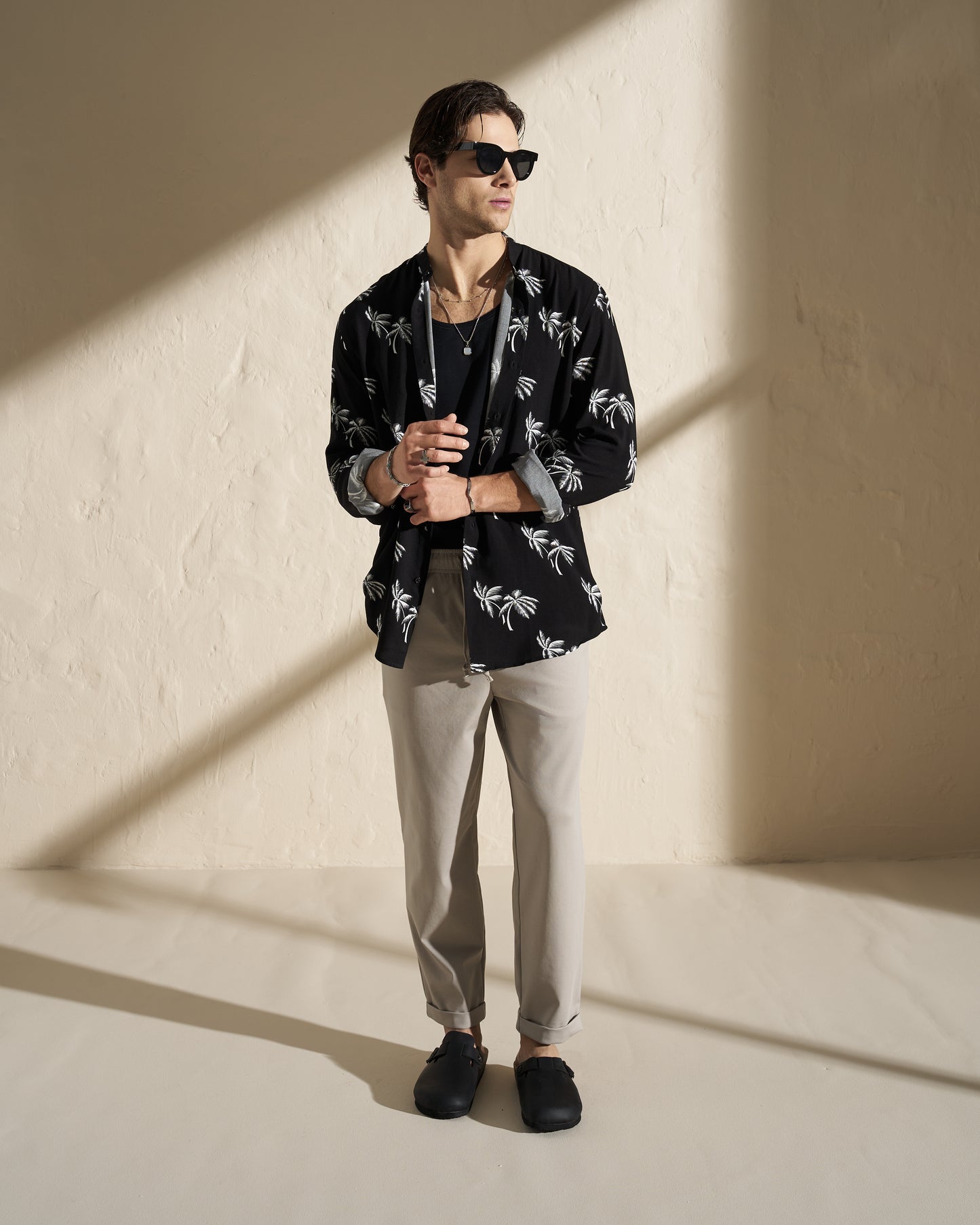 VISCOSE MAO LONG SLEEVE SHIRT – BLACK PALM PRINT
