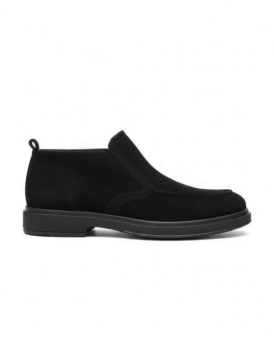 Black Suede Slip-On Boots – Timeless Urban Edition