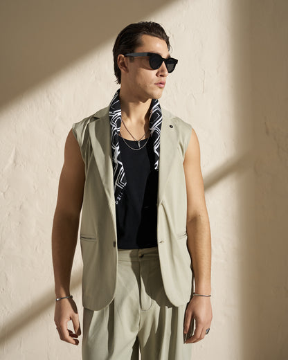 Sleeveless Lightweight Blazer Vest