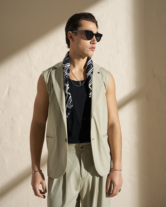 Sleeveless Lightweight Blazer Vest