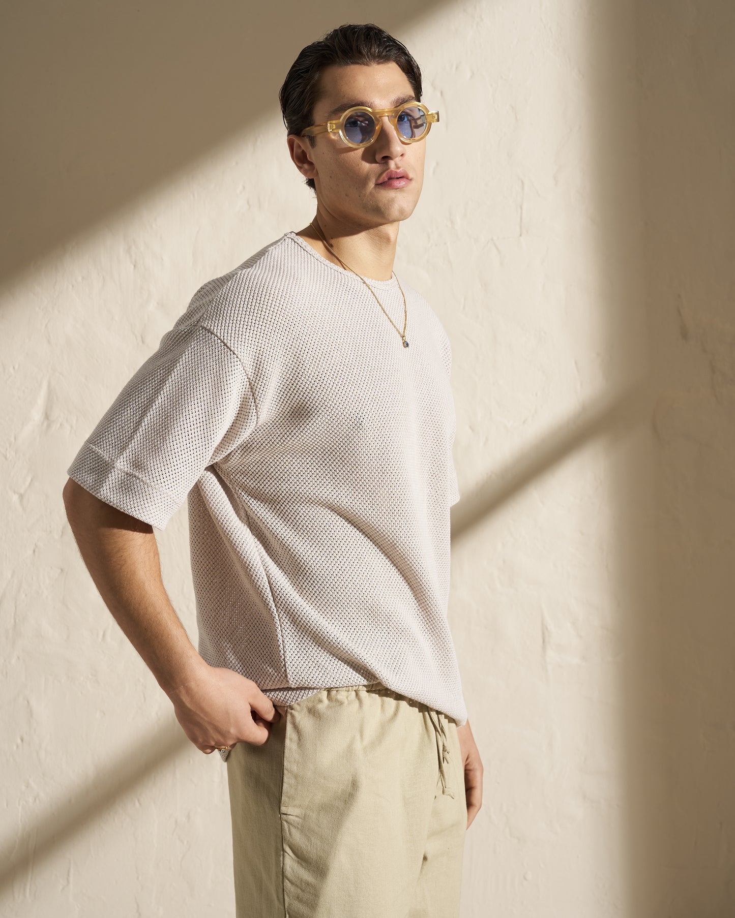 TEXTURED KNIT SHORT SLEEVE TOP