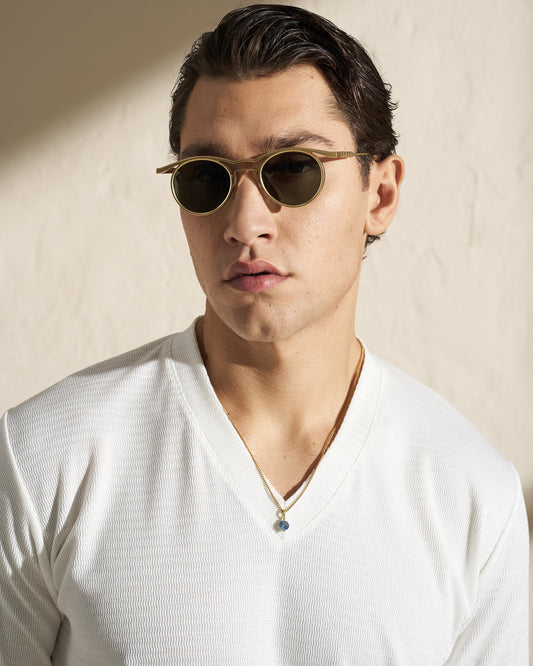 V-NECK KNITTED T-SHIRT