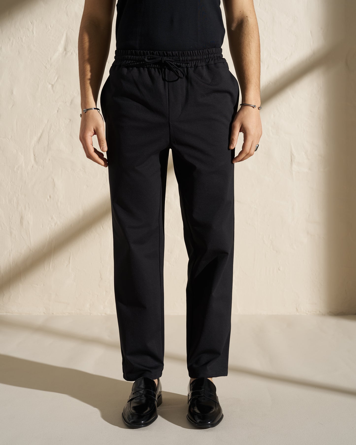 Tailored Drawstring Pants – Black