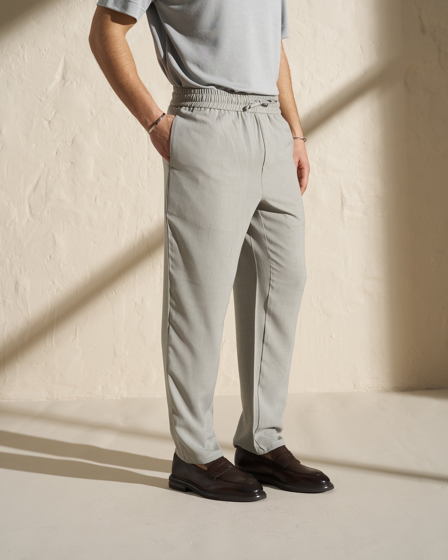 Lightweight Elastic-Waist Trousers – Sage Grey