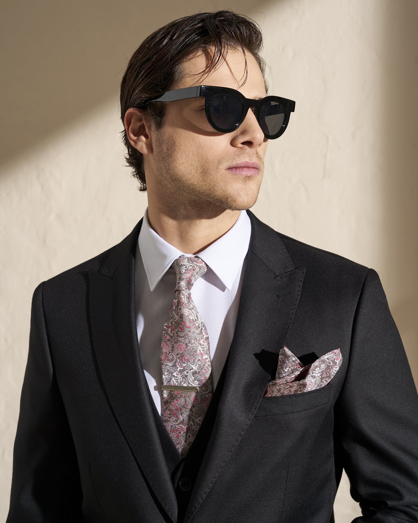 Men’s Three-Piece Suit – Black