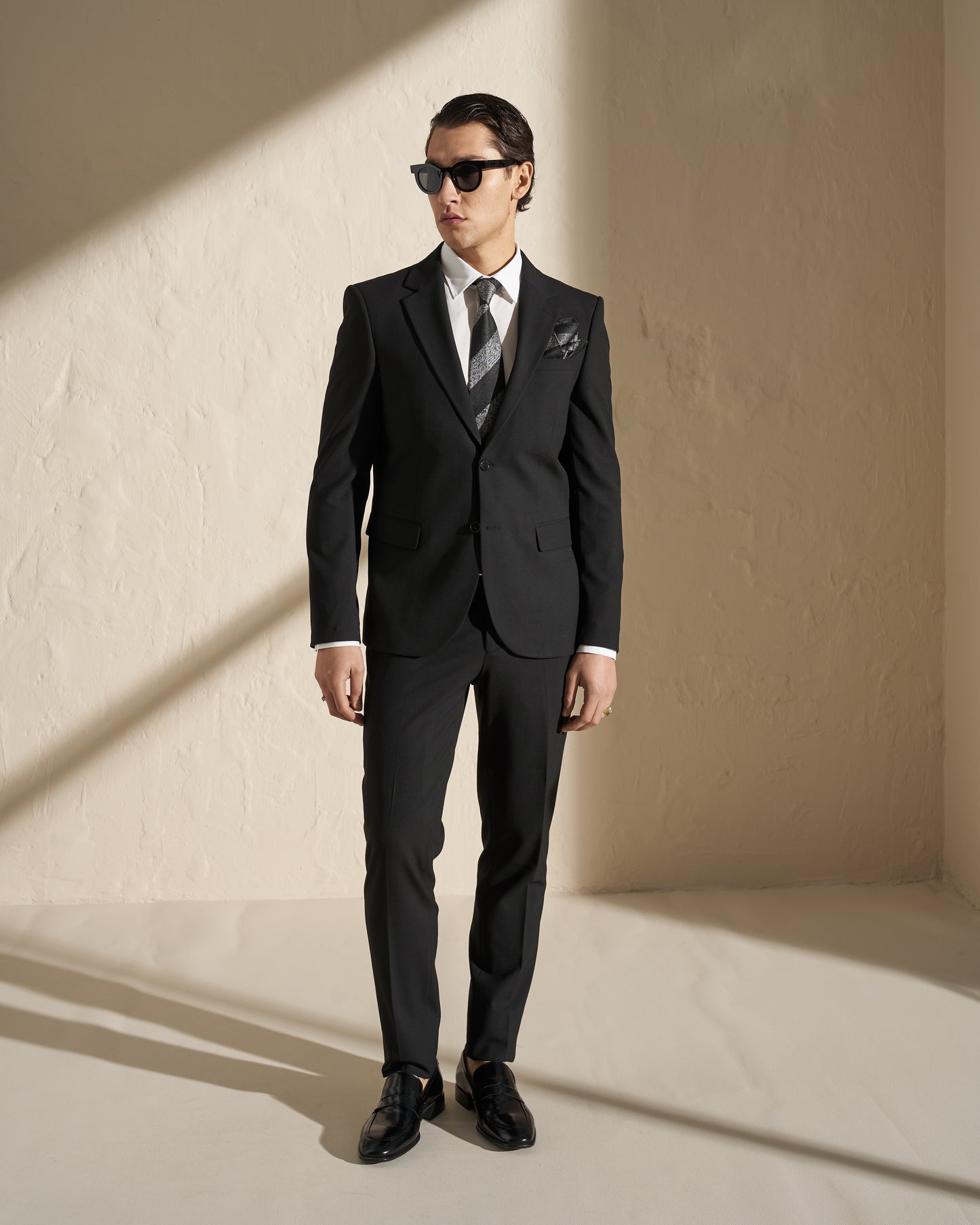Men’s Two-Piece Suit – Black