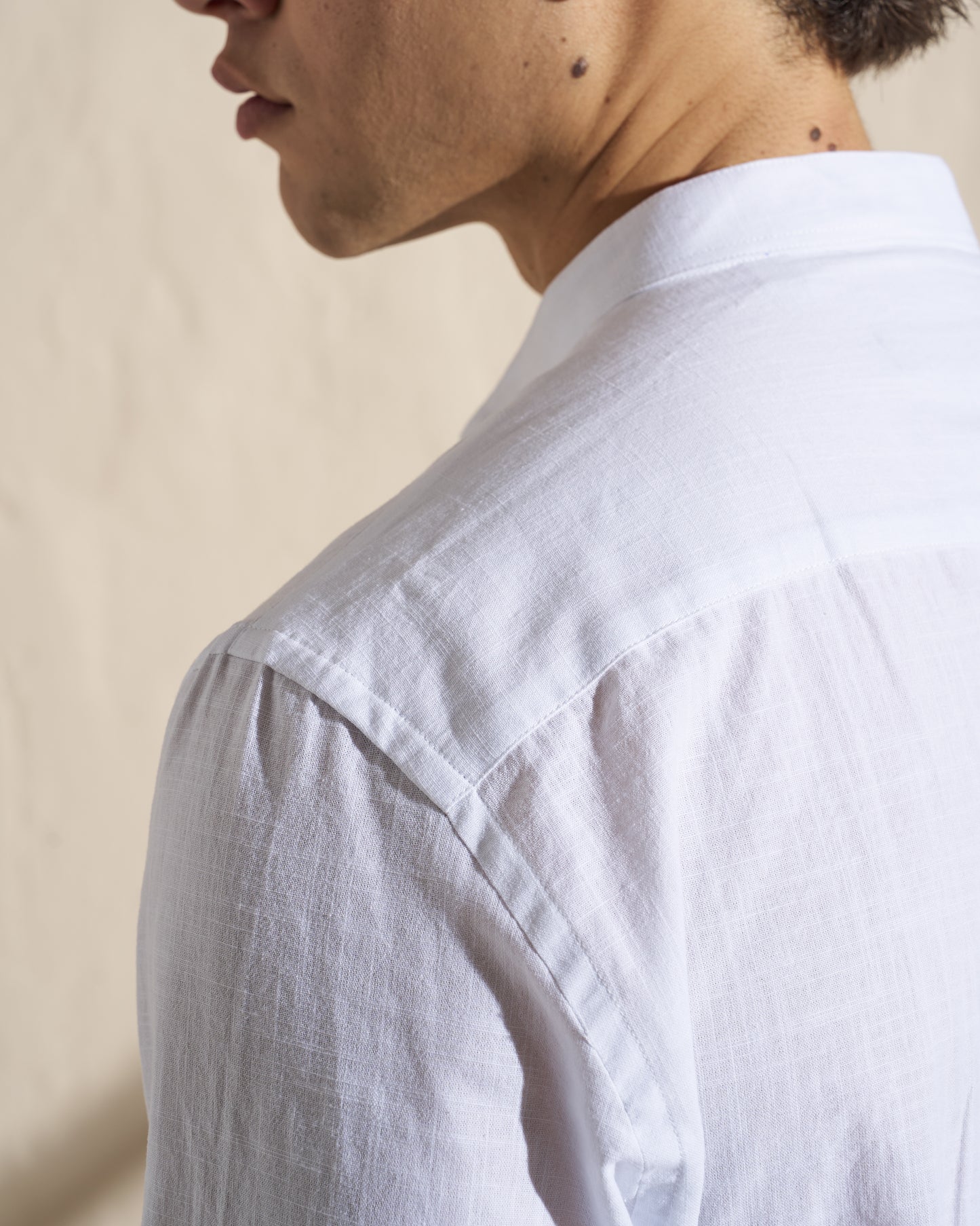 Cotton–Linen Mandarin Collar Shirt