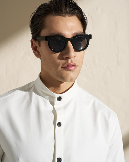 SHORT-SLEEVE MANDARIN COLLAR SHIRT