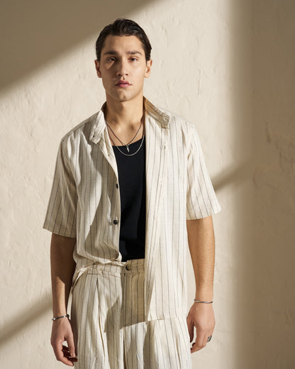SHORT-SLEEVE STRIPED SHIRT