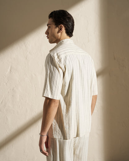 SHORT-SLEEVE STRIPED SHIRT