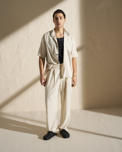 SHORT-SLEEVE STRIPED SHIRT