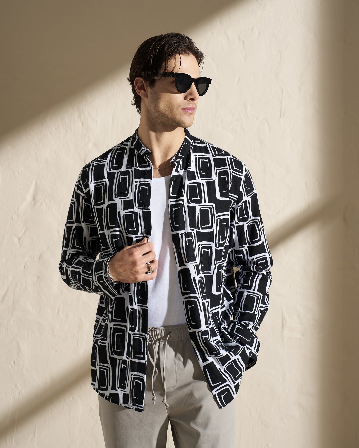 VISCOSE MAO LONG SLEEVE SHIRT – BLACK GEOMETRIC PRINT