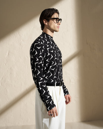 PRINTED MAO COLLAR SHIRT – BLACK & WHITE