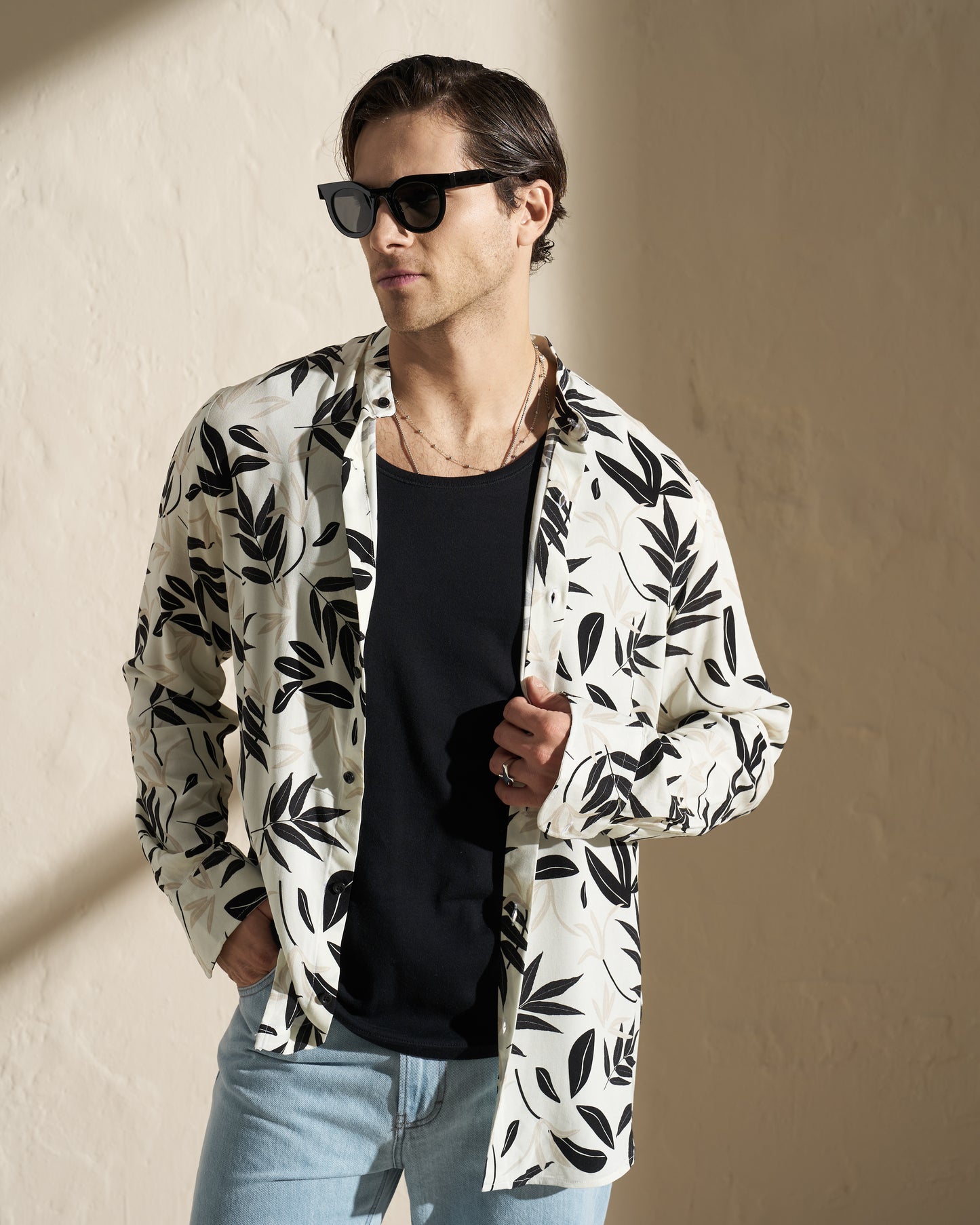 LEAF PRINT RELAXED FIT SHIRT