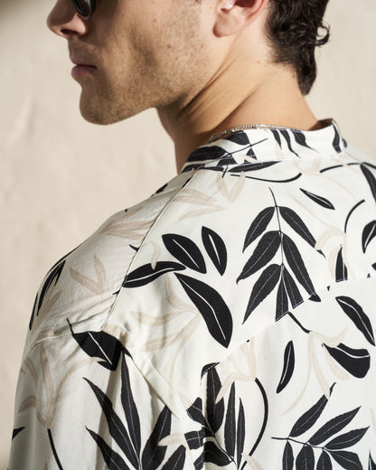 LEAF PRINT RELAXED FIT SHIRT