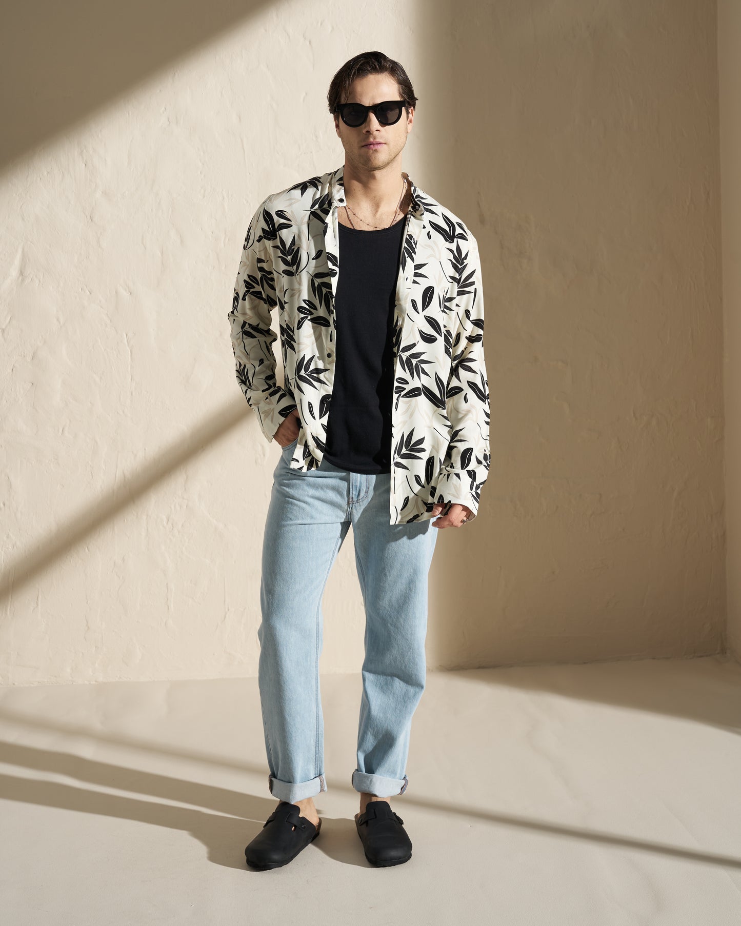 LEAF PRINT RELAXED FIT SHIRT