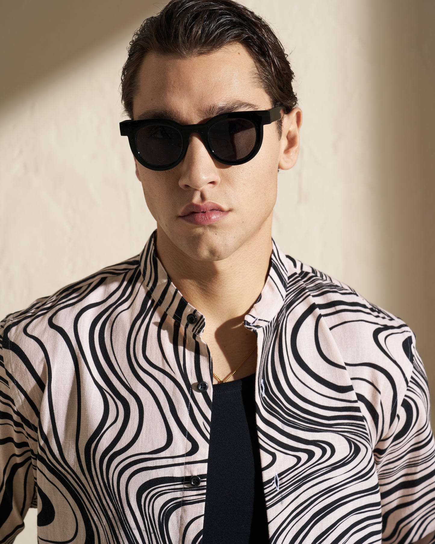 PRINTED LIGHTWEIGHT SHIRT